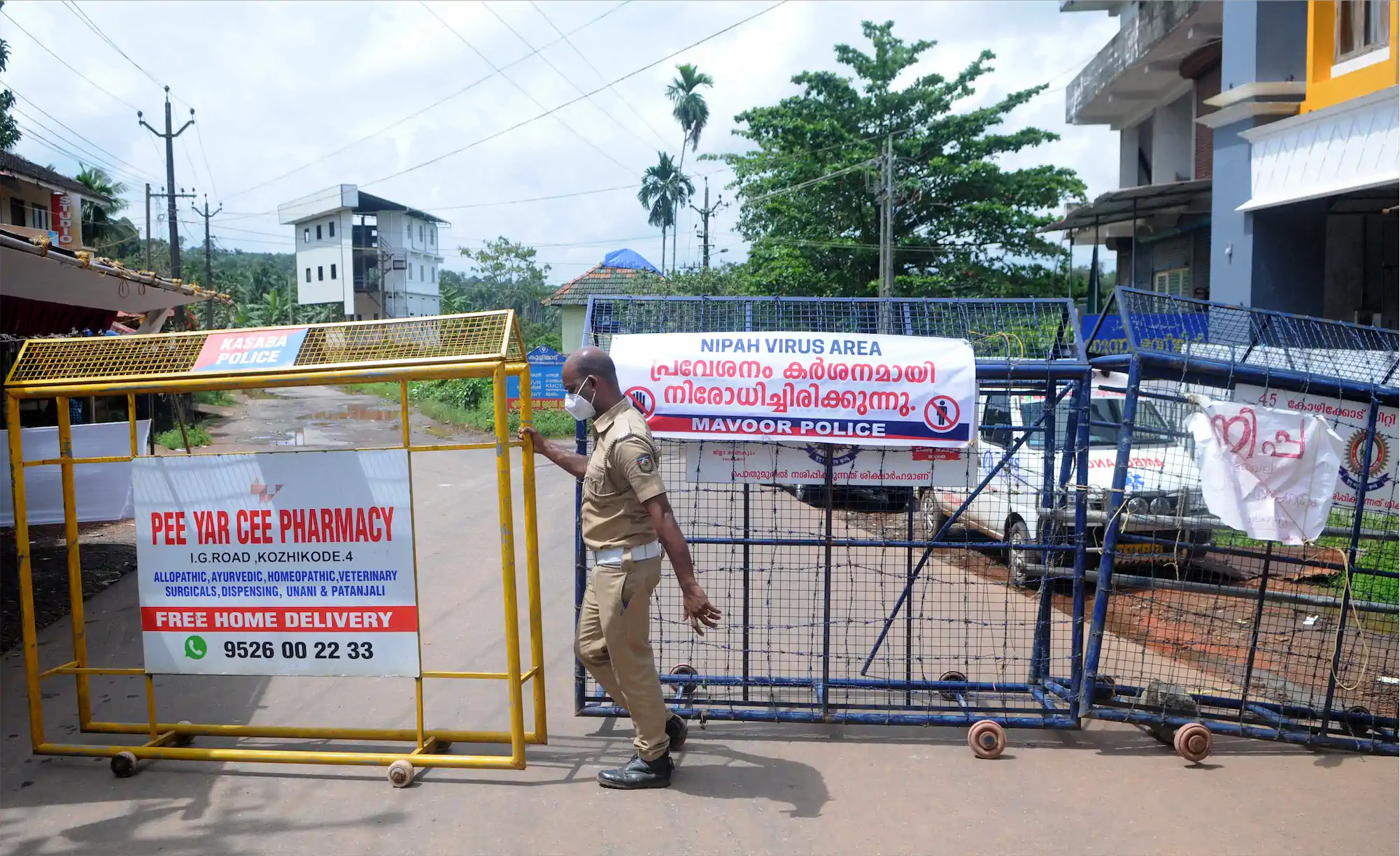 Road blockade due to Nipah affected areas during the September 2021 outbreak in Kozhikode, India